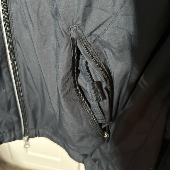 Nike Training Jacket - Picture 3 of 5